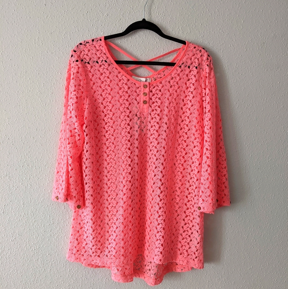New Simply Noelle Top